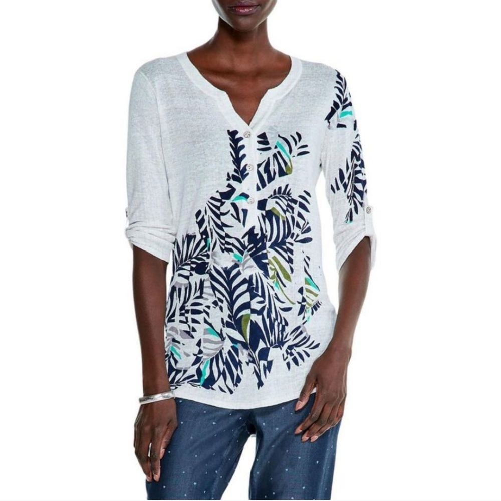 Nic+Zoe sweater Cool Breeze linen blend top palm print